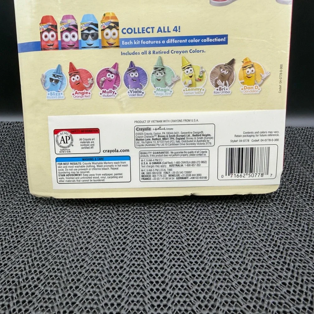 Crayola Limited Edition Collection Art Set Angie Orange Red 60+ Pcs 04-0778 NEW